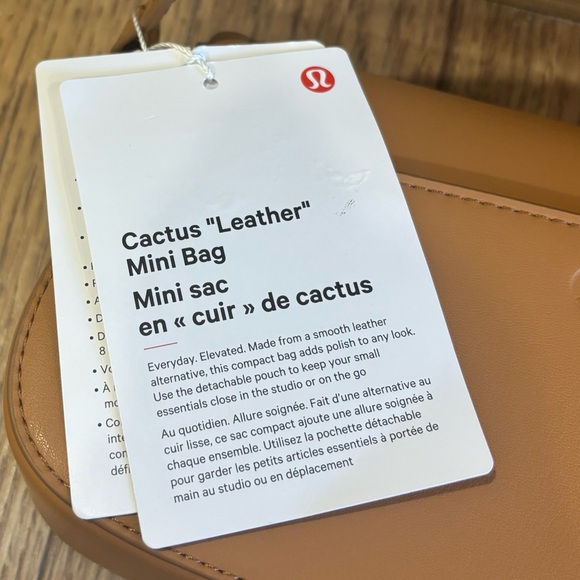 NWT Lululemon Cactus "Leather" Mini Bag In Chestnut Brown/Gold - Picture 7 of 9